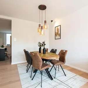 Renovated Art Deco With Vintage Elements Appartement