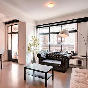 the-meir-lodge-apartments-in-heart-of-antwerp.brusselshotelsbook.com/